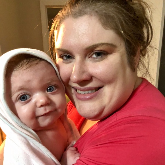 Meet your Posher, Bethany - Picture 4 of 6